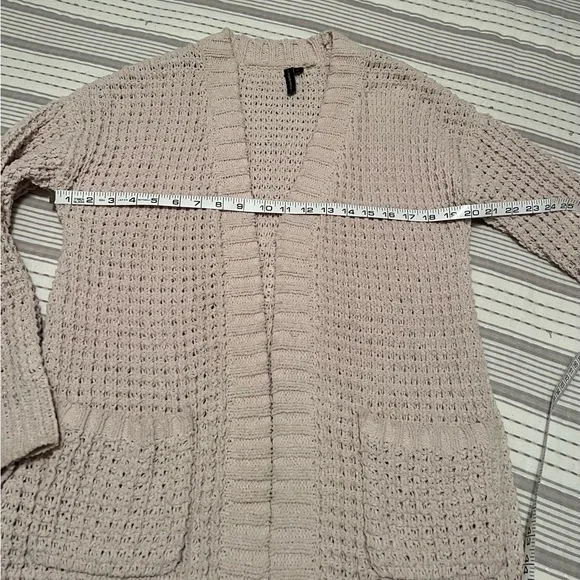 Moon & Madison Cardigan - Picture 4 of 5